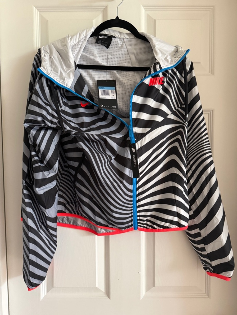 Nike Windbreaker Jacket Womens Medium Black White Print NWT